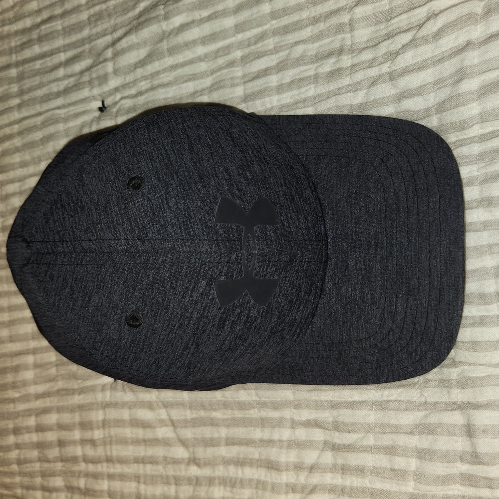 Youth Under Armour Fitted Hat